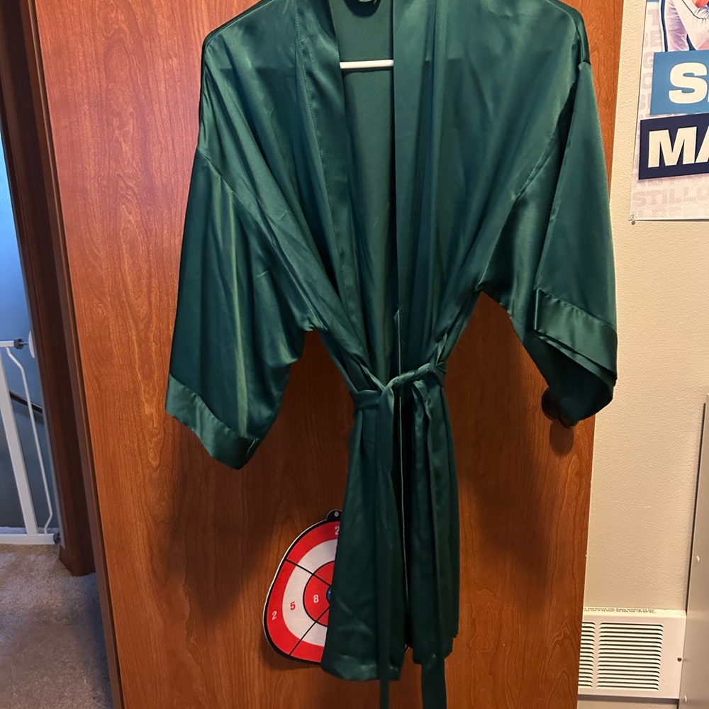 Victoria’s Seceret Emerald Green Satin bathrobe size XS/S